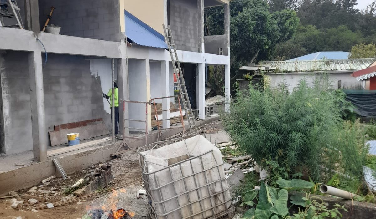 peinture batiment renovation construction 974